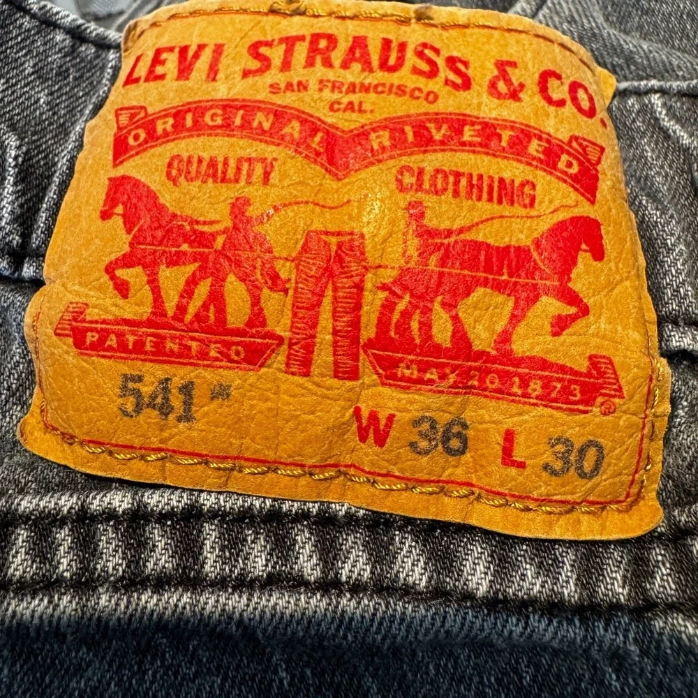 Levis 541 Straight Leg Jeans Men's 36X30 Vintage Black Wash Cowboy Rodeo Western